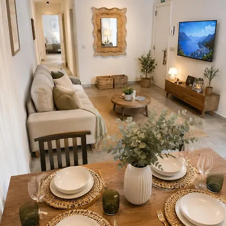 Stylish 2 Bedroom With Hot Tub And Terrace - Appartamento *